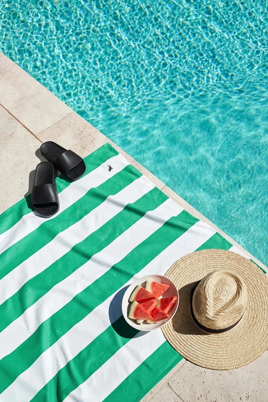 Быстросохнущее пляжное полотенце Cancun Green 200 х 90 см. - фото 4