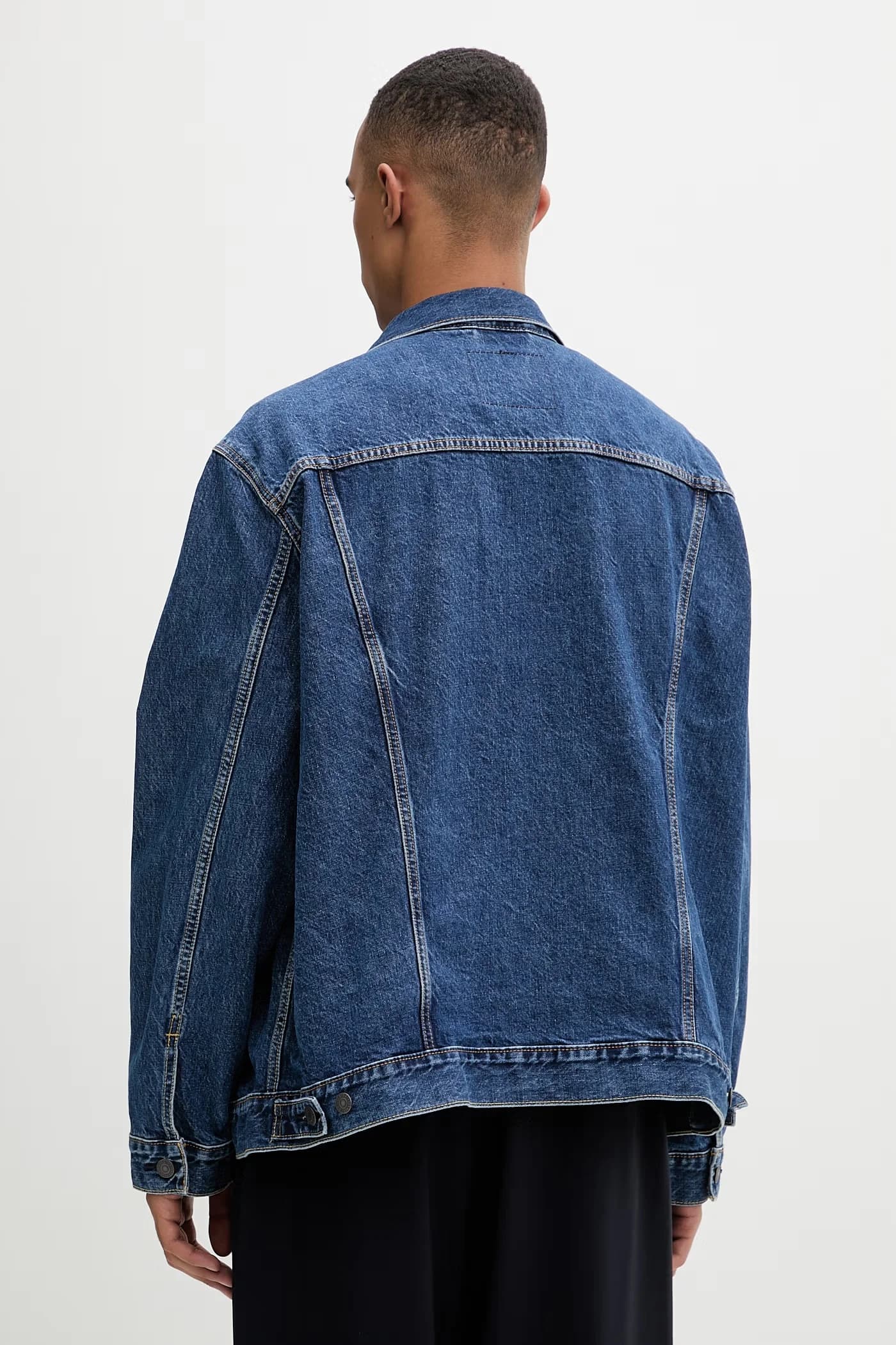 THE TRUCKER JACKET мужская джинсовая куртка - фото 3