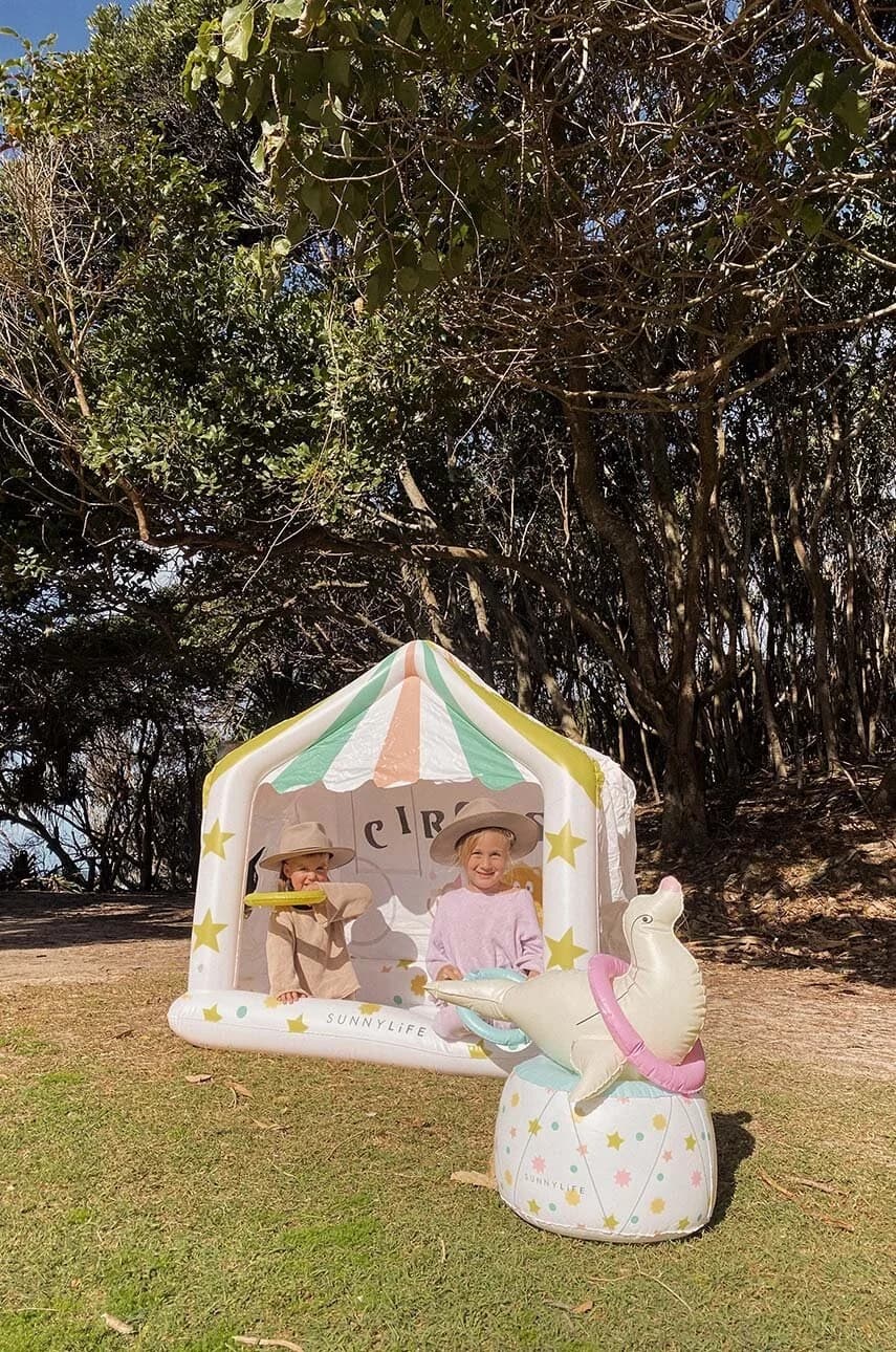 Надувная палатка Cubby Circus Tent - фото 8