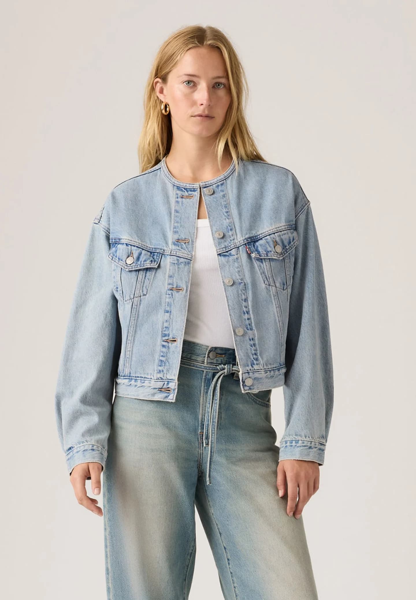 COLLARLESS SHRUNKEN 90S TRUCKER - Джинсовая куртка - фото 2