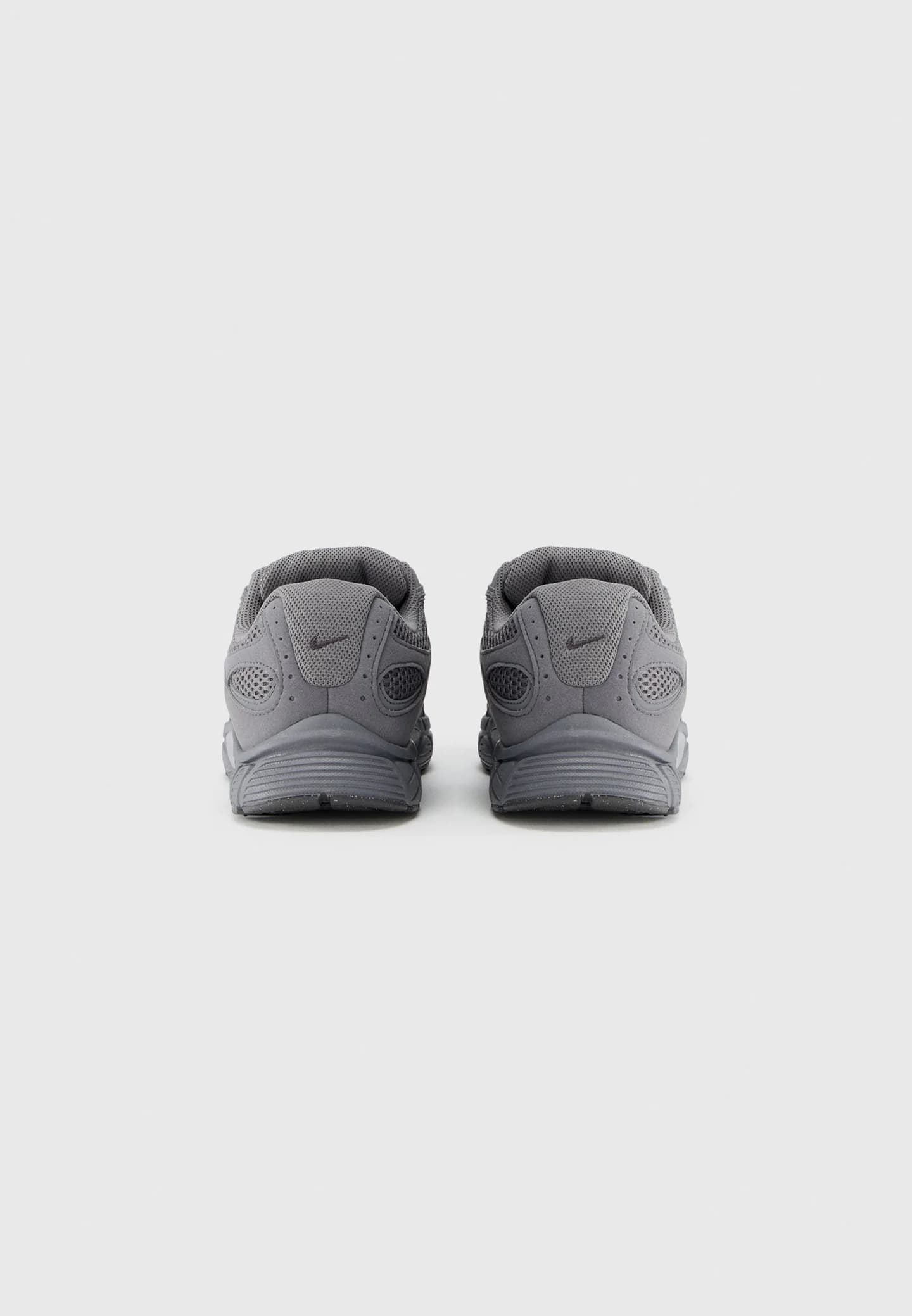 V5 UNISEX - Кроссовки низкие - фото 3
