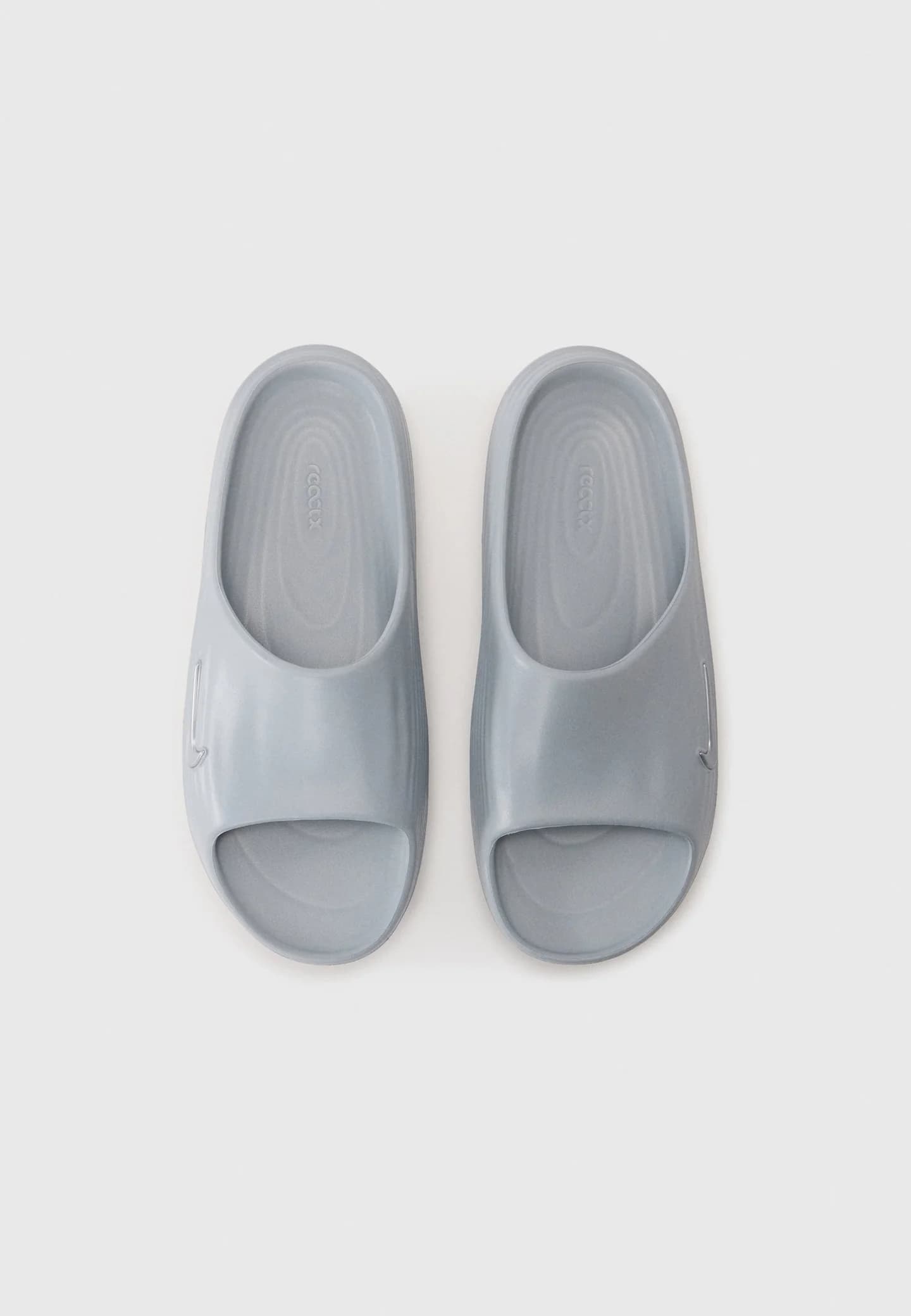 REJUVEN8 UNISEX – Шлепанцы на плоской подошве - фото 4