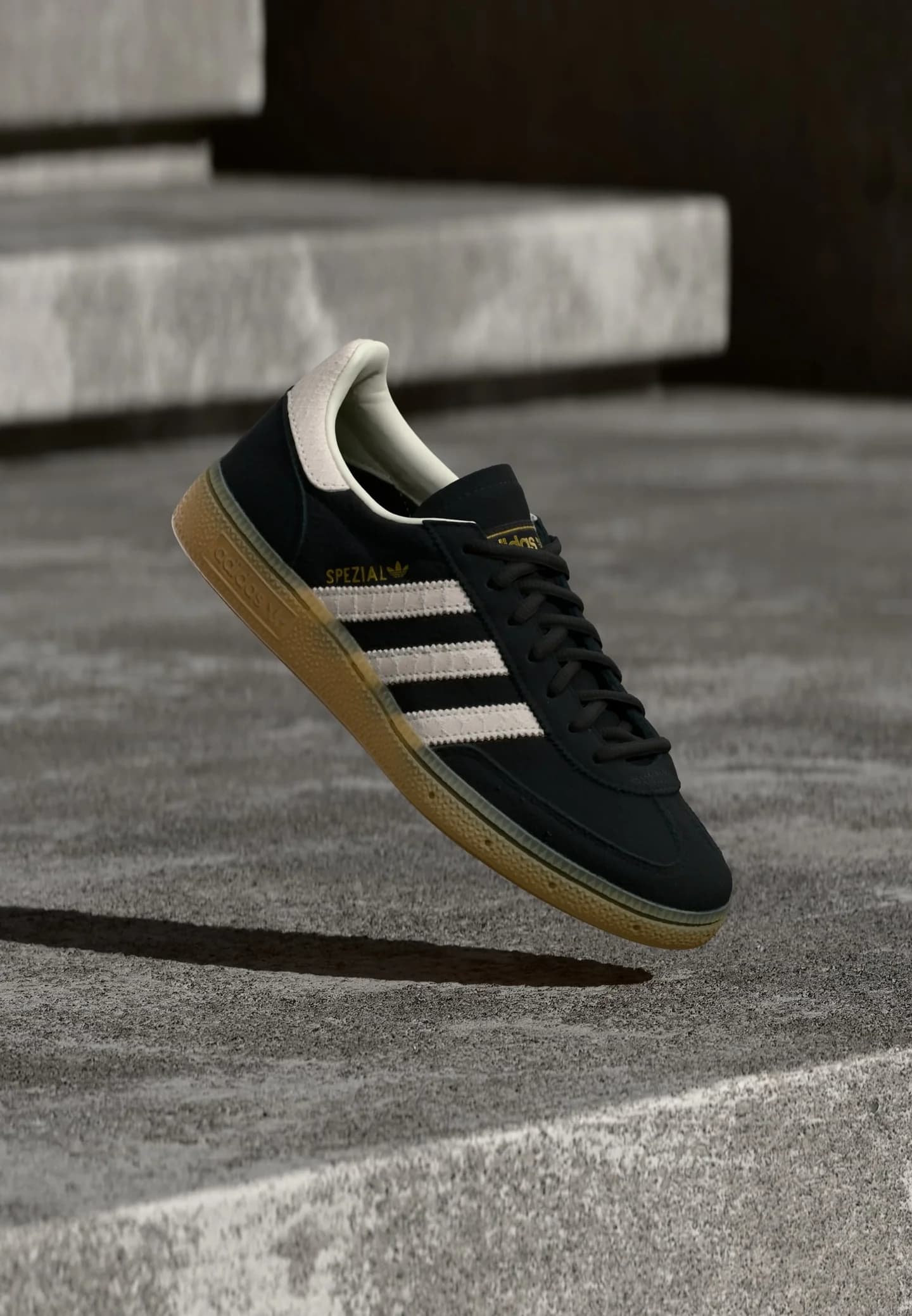 HANDBALL SPEZIAL - Низкие кроссовки - фото 1