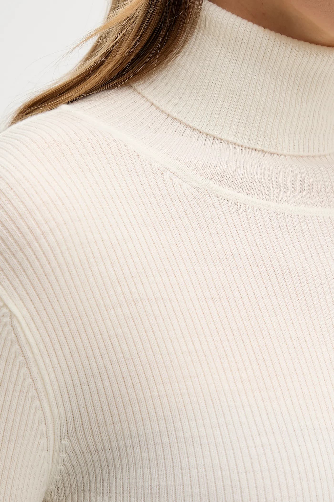 Шерстяной свитер - фото 5