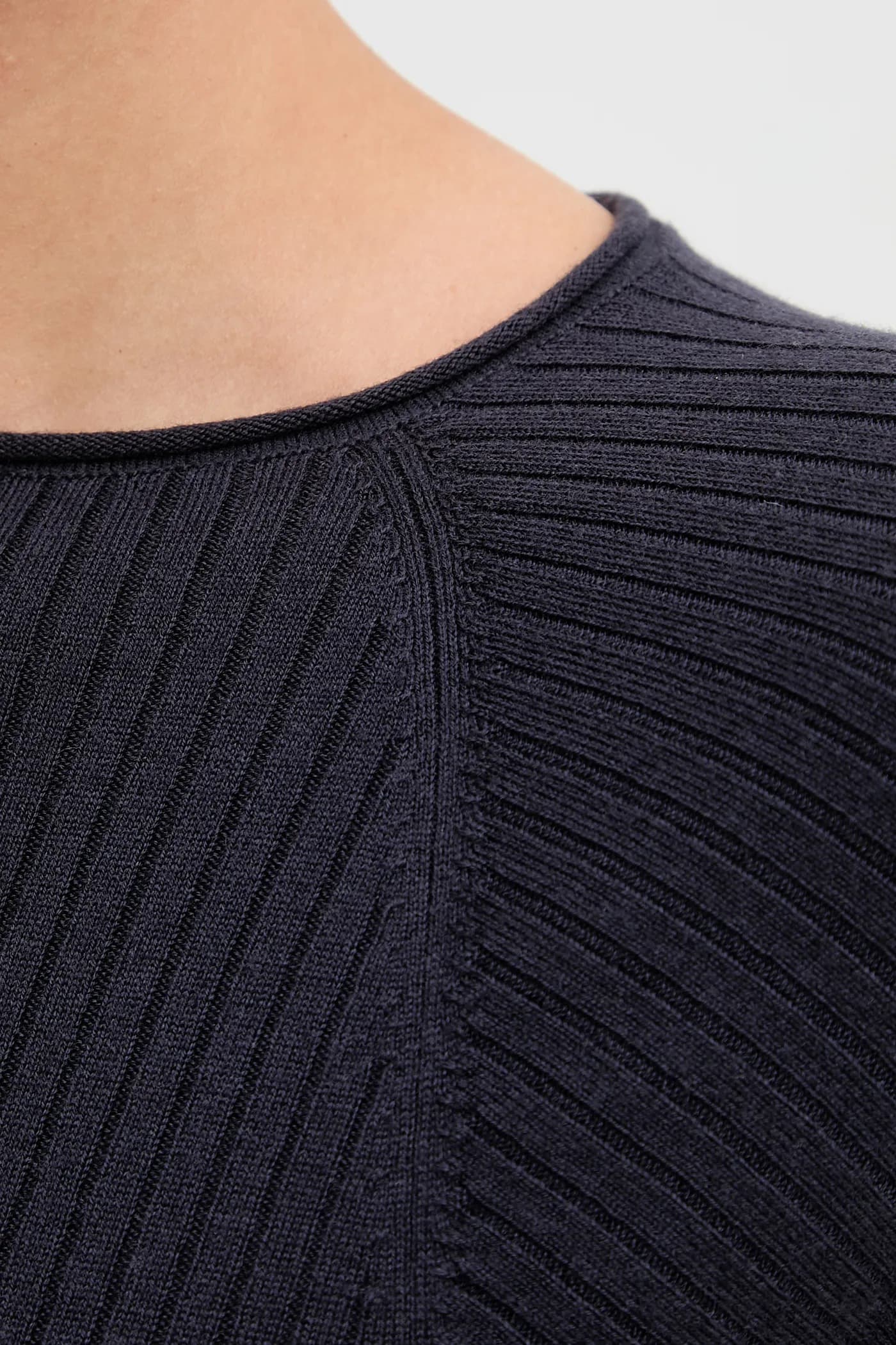 Шерстяной свитер - фото 5