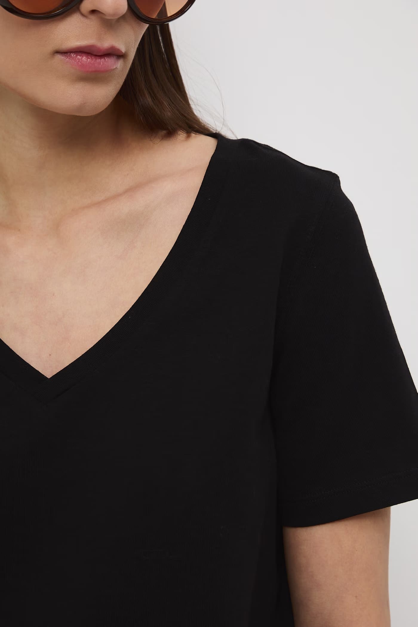 Женская хлопковая футболка - фото 5