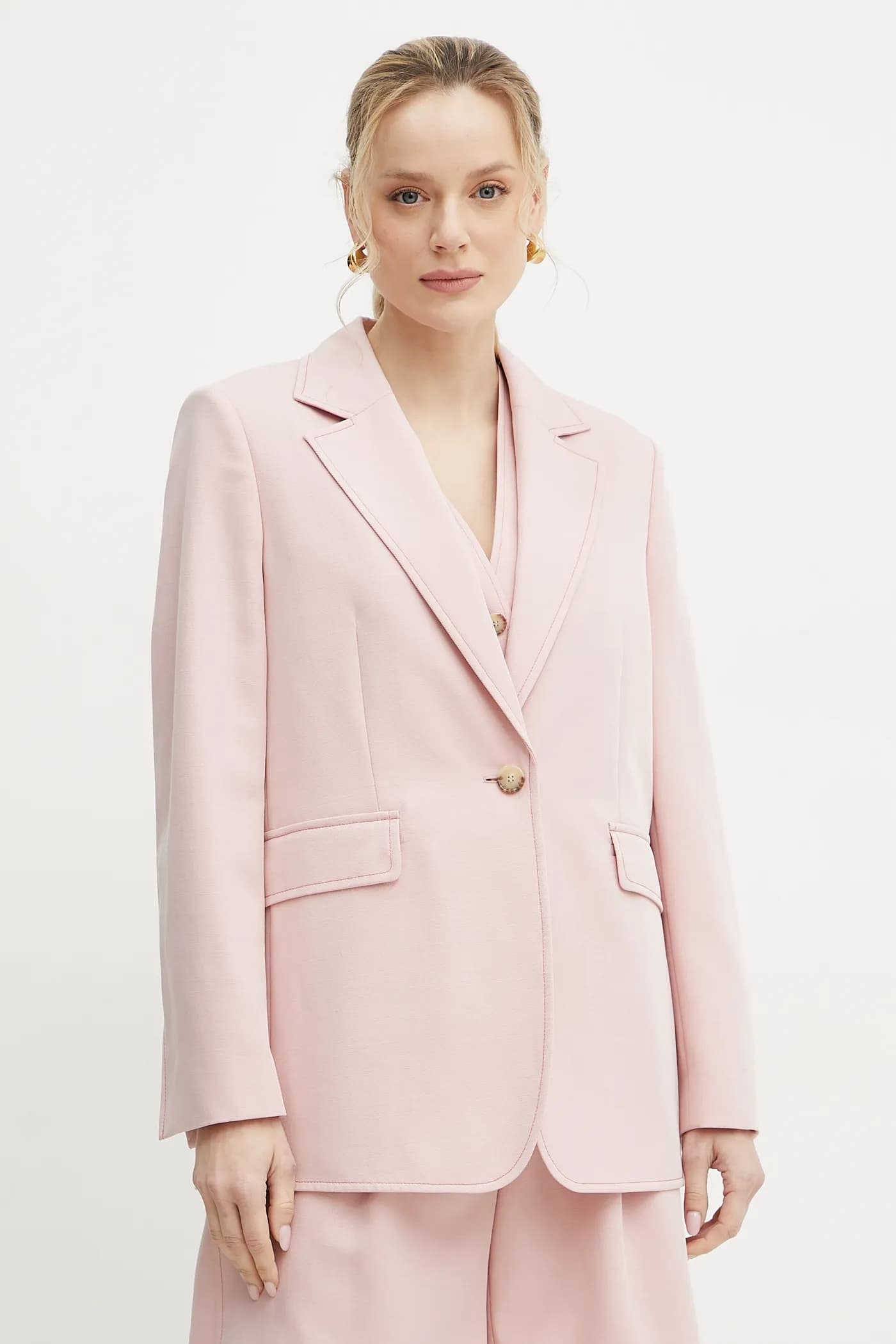 Пиджак из смесового льна