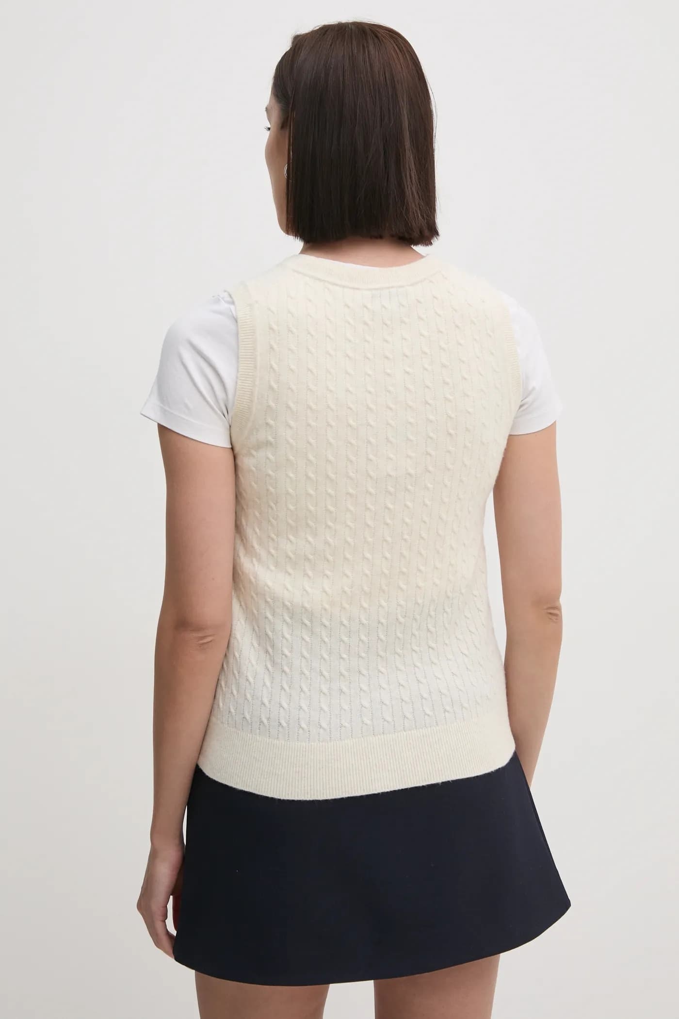 Шерстяной жилет - фото 3