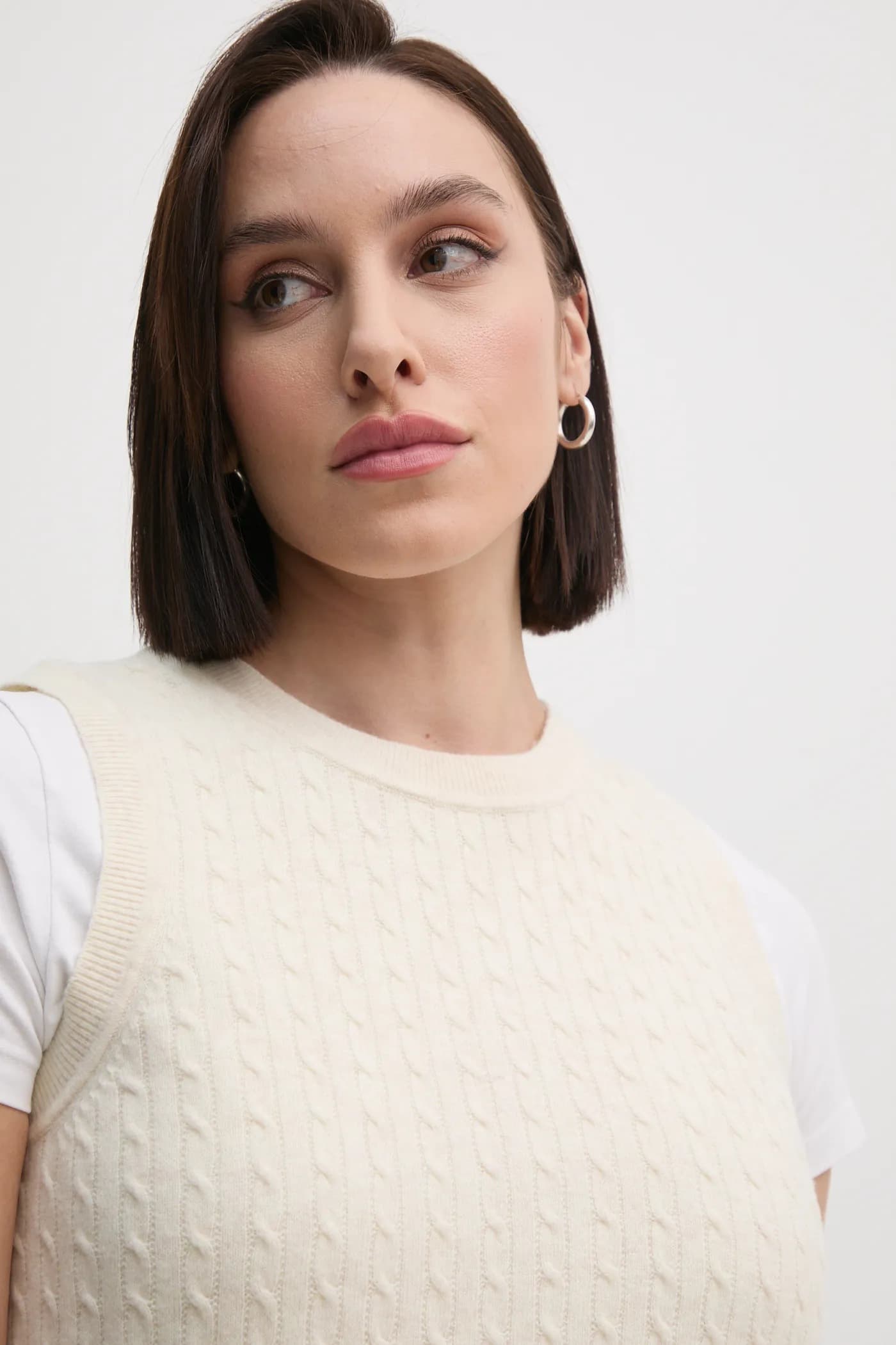 Шерстяной жилет - фото 4