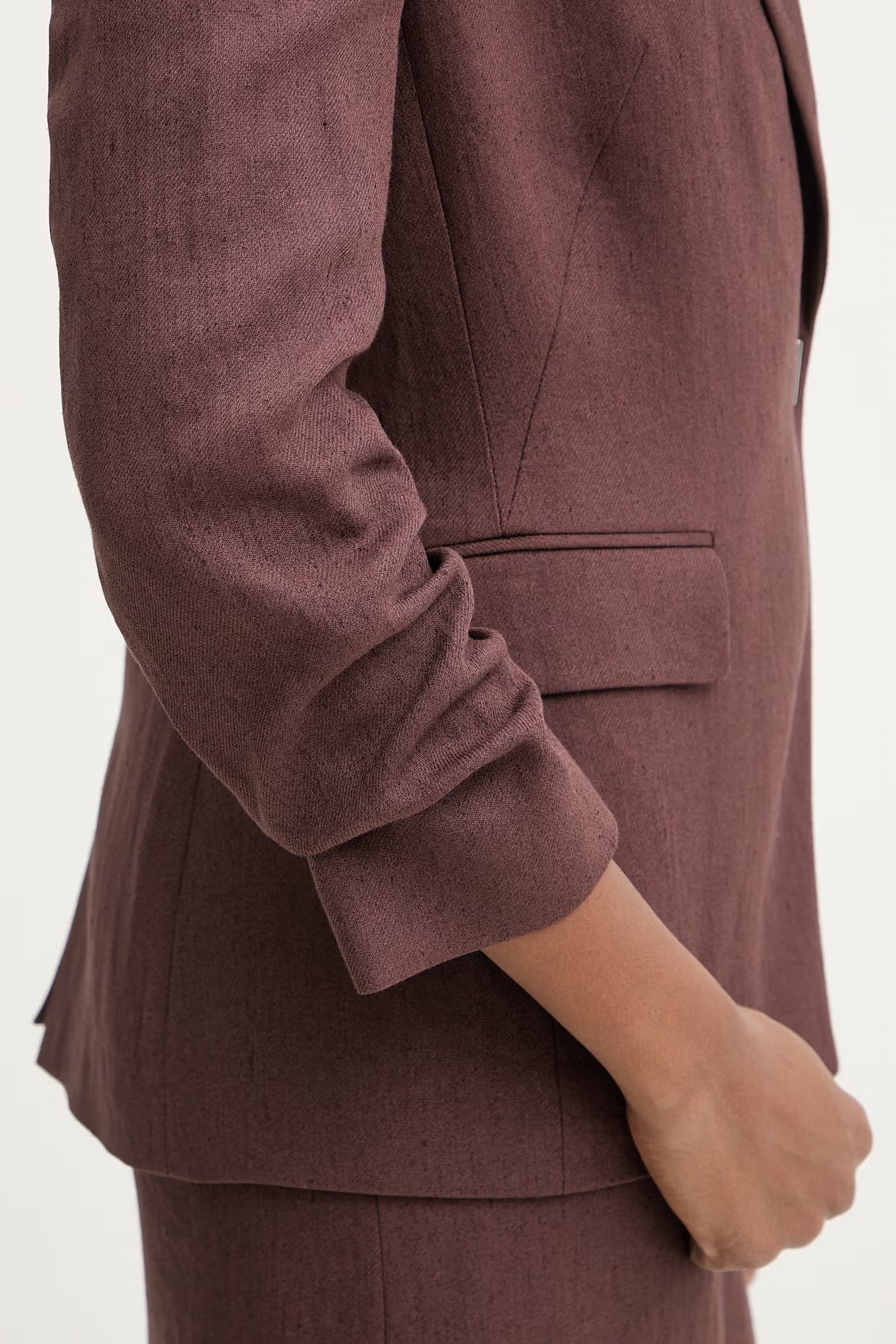 Женский двубортный пиджак с льном - фото 7