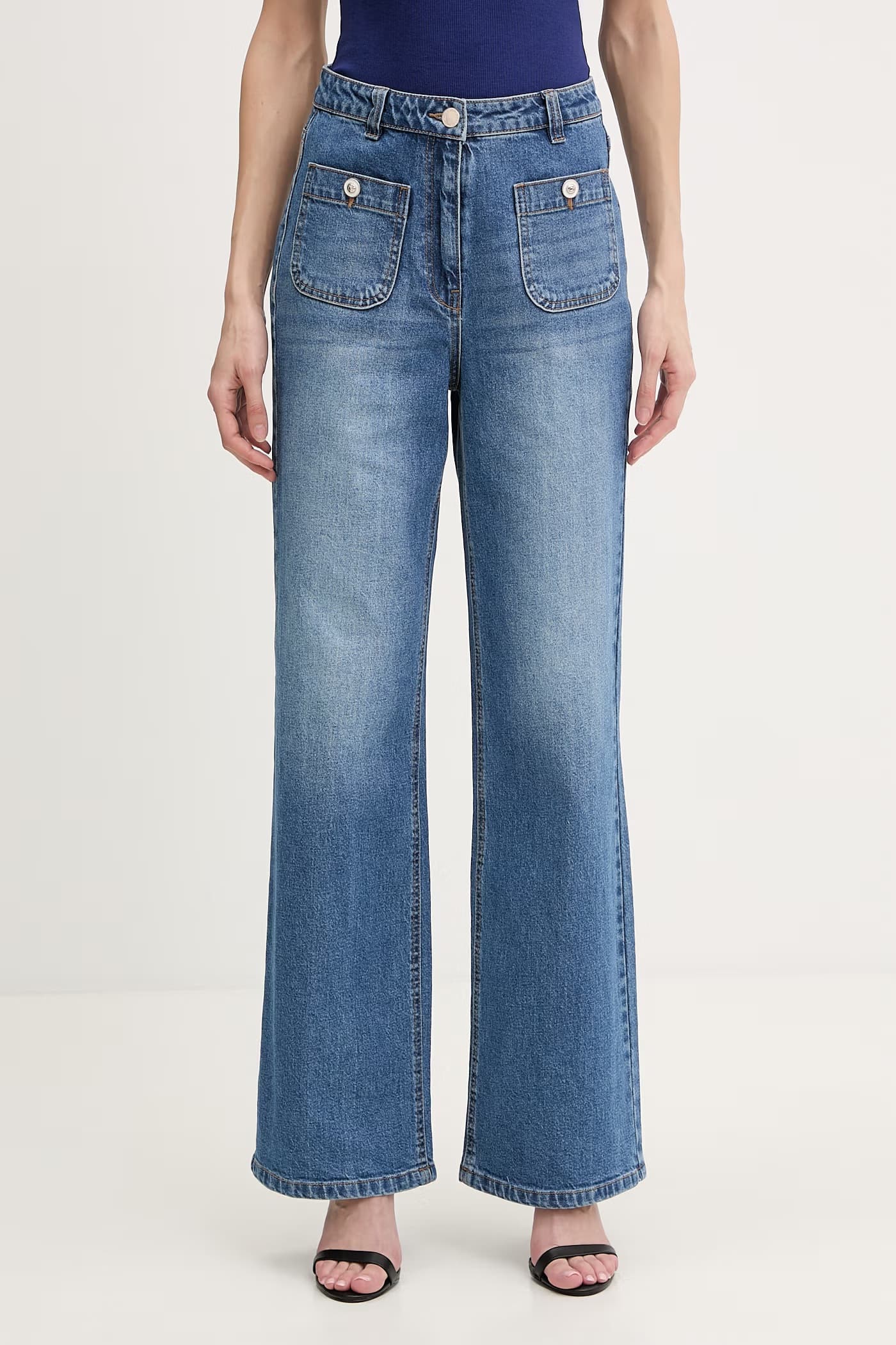 Женские прямые джинсы