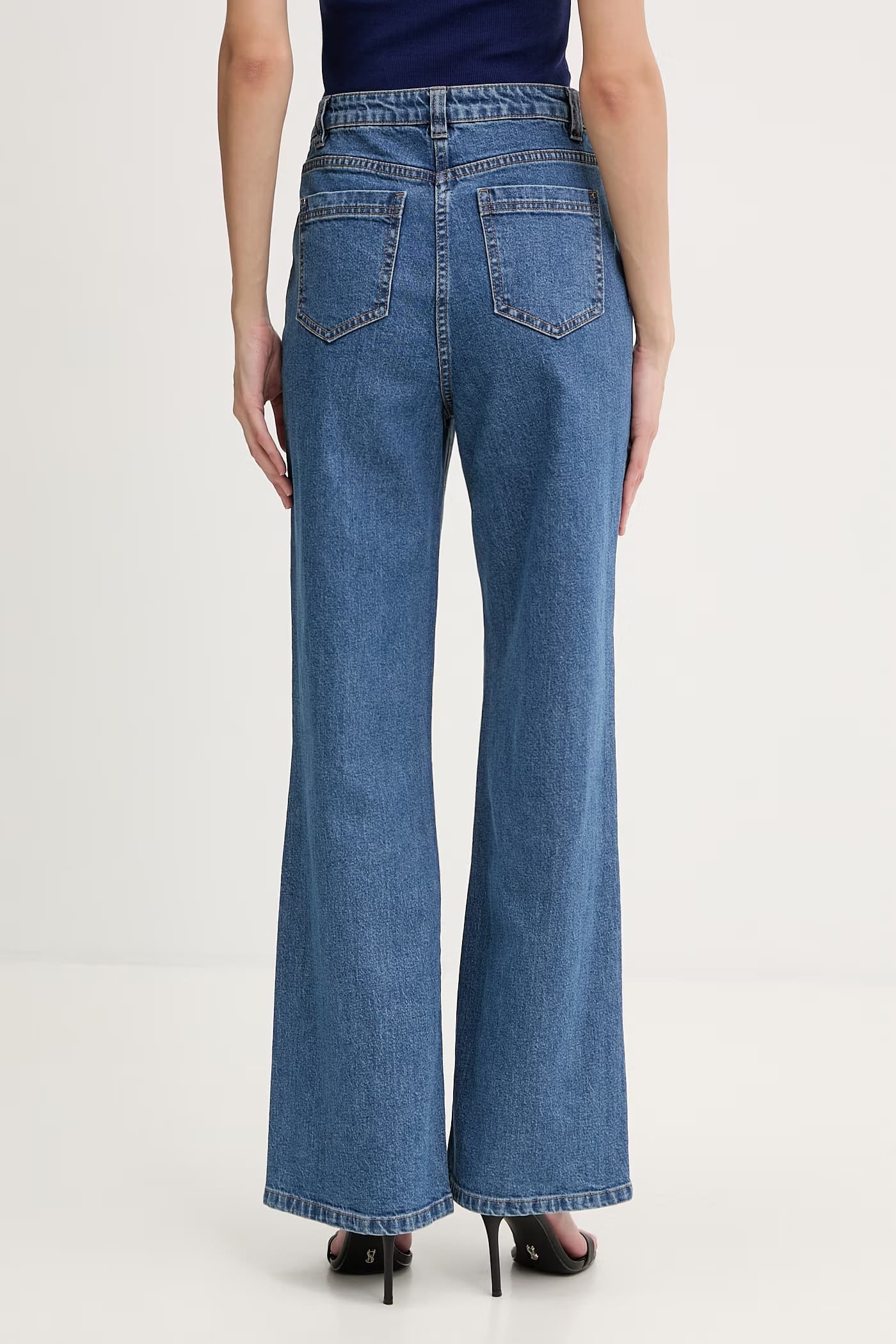 Женские прямые джинсы - фото 3