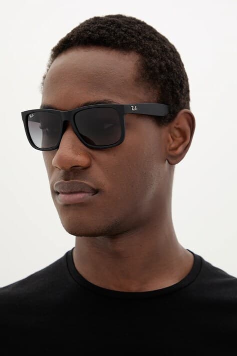 Ray-Ban – очки Джастина