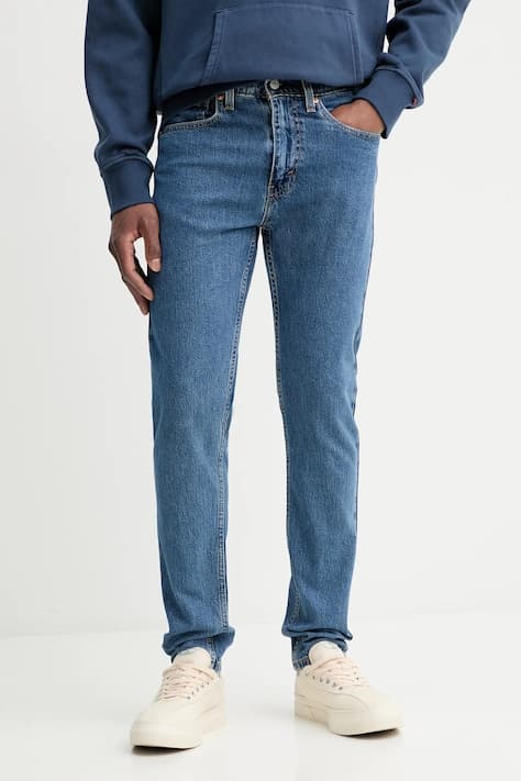 джинсы Леви