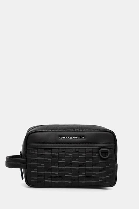 Косметолог Томми Хилфигер