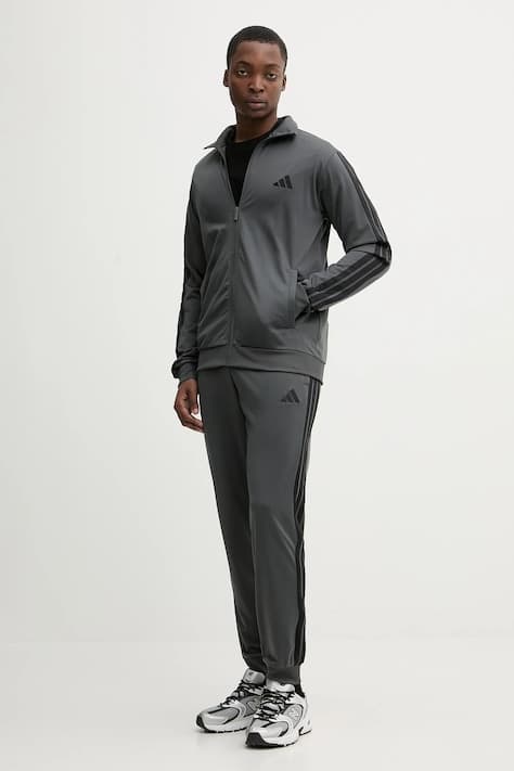 Adidas спортивный костюм