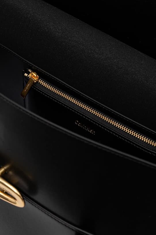 Сумочка Кельвина Кляйна - фото 6