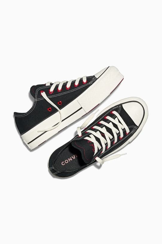 Кроссовки Converse Chuck Taylor All Star Lift ко Дню святого Валентина - фото 7
