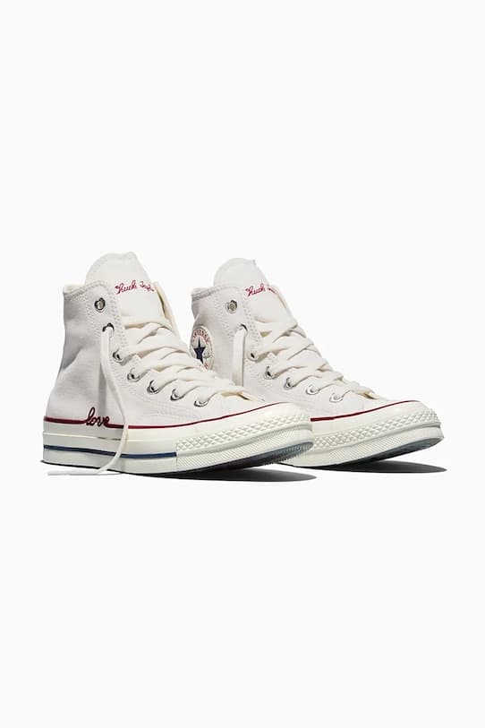 Кроссовки Converse Chuck 70 ко Дню святого Валентина - фото 3