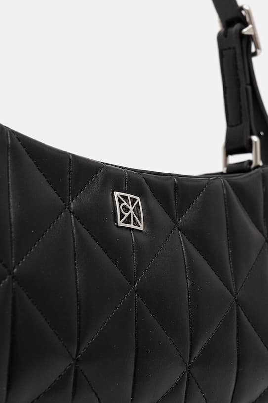 Сумочка Кельвина Кляйна - фото 5