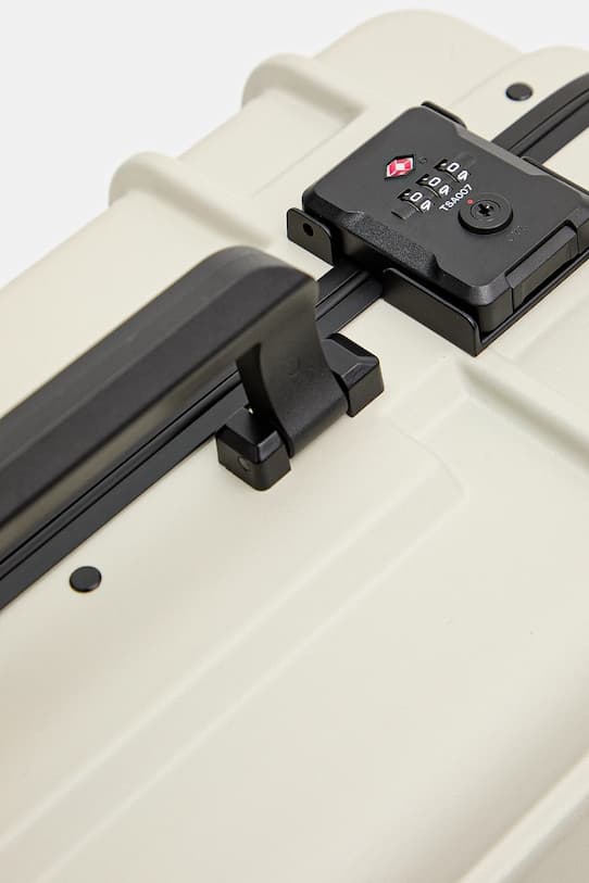 Чемодан Eastpak RESIST'R CASE S - фото 5