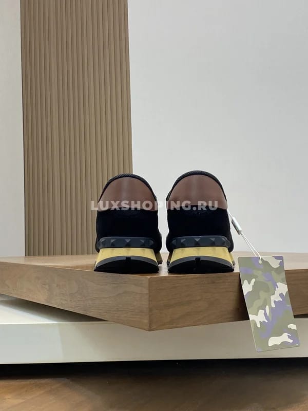 Кроссовки Valentino Rockrunner черные - фото 4