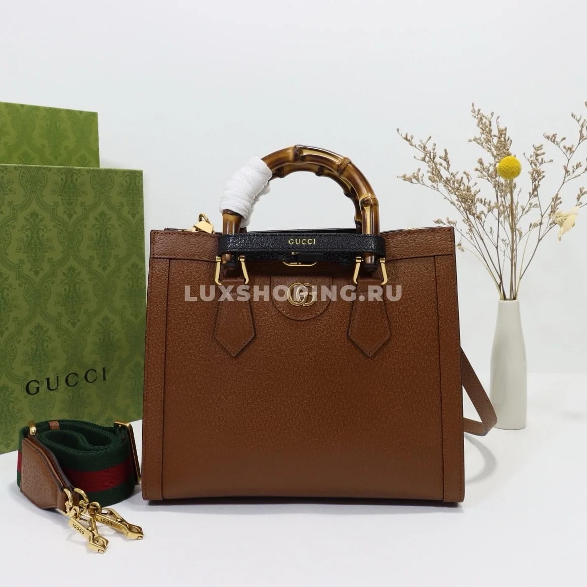 Gucci Сумка-тоут Diana 702721 коричневый