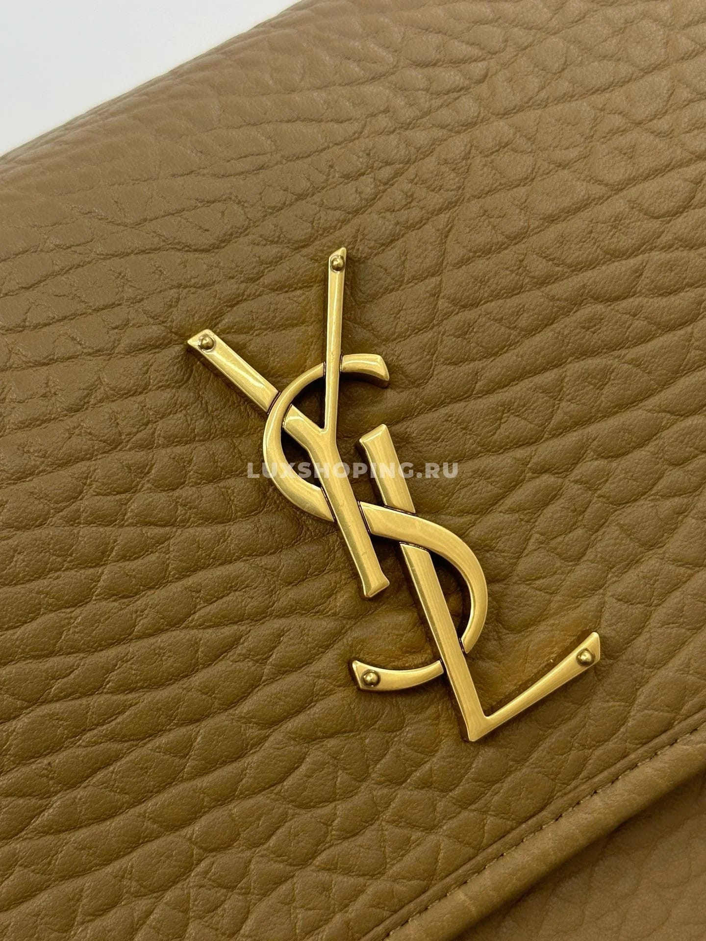 Saint Laurent Сумка Niki 28 см из мягкой овечьей кожи Беж - фото 6