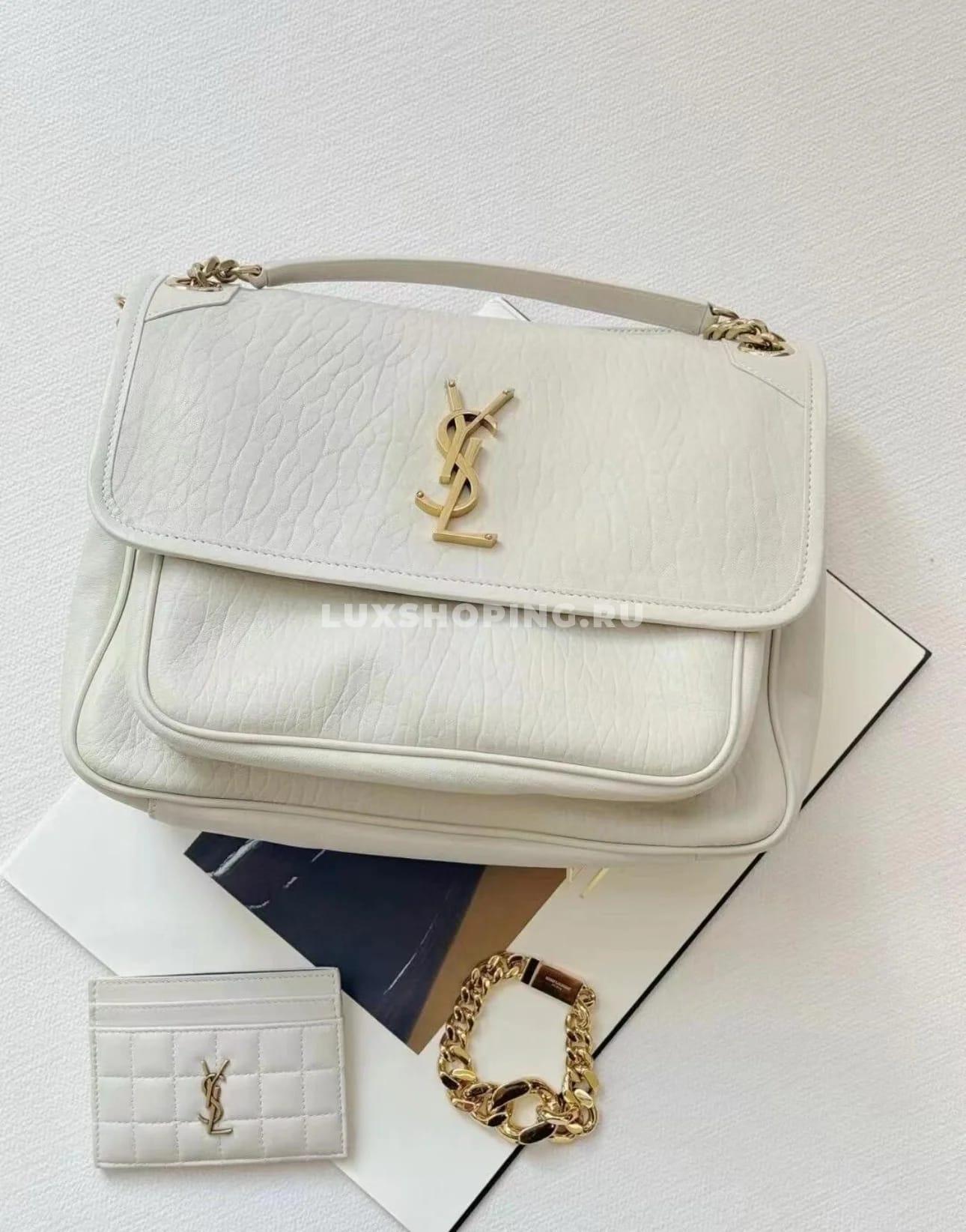 Saint Laurent Сумка Niki 28 см из мягкой овечьей кожи Белая - фото 4