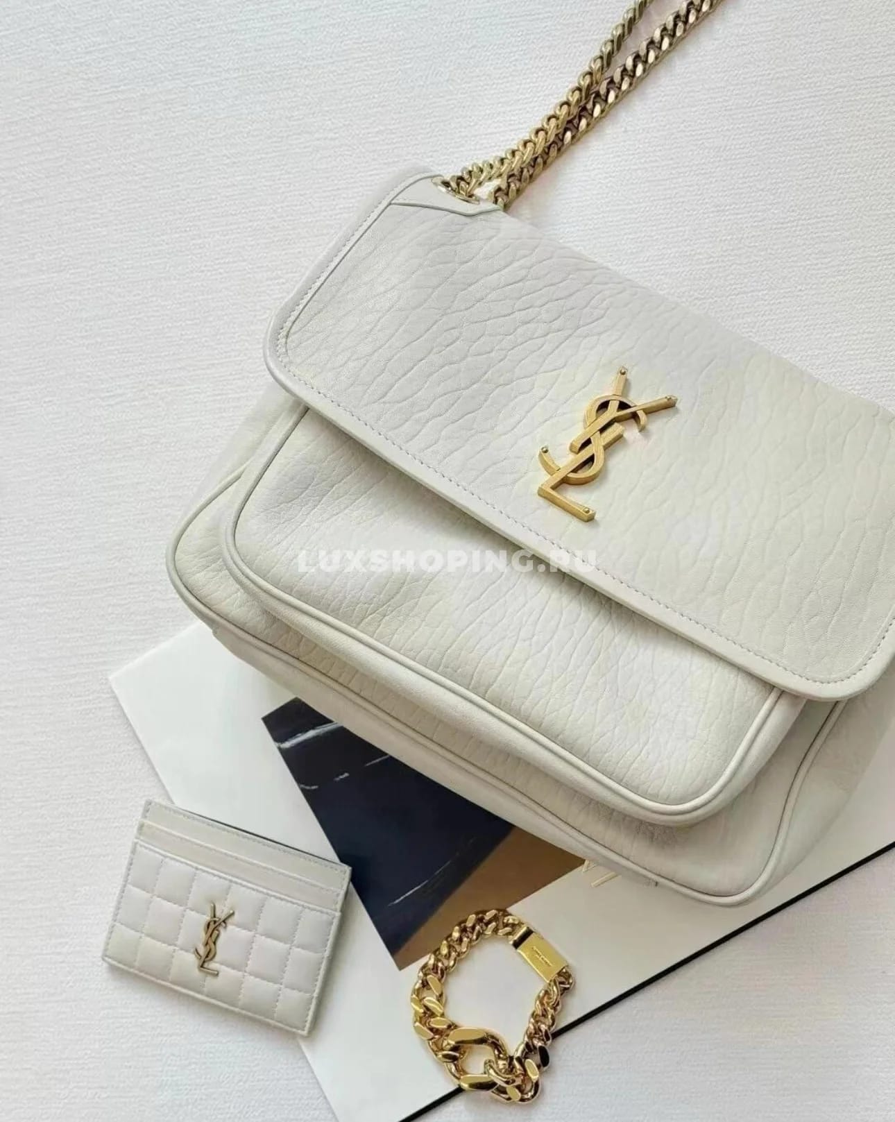 Saint Laurent Сумка Niki 28 см из мягкой овечьей кожи Белая - фото 5