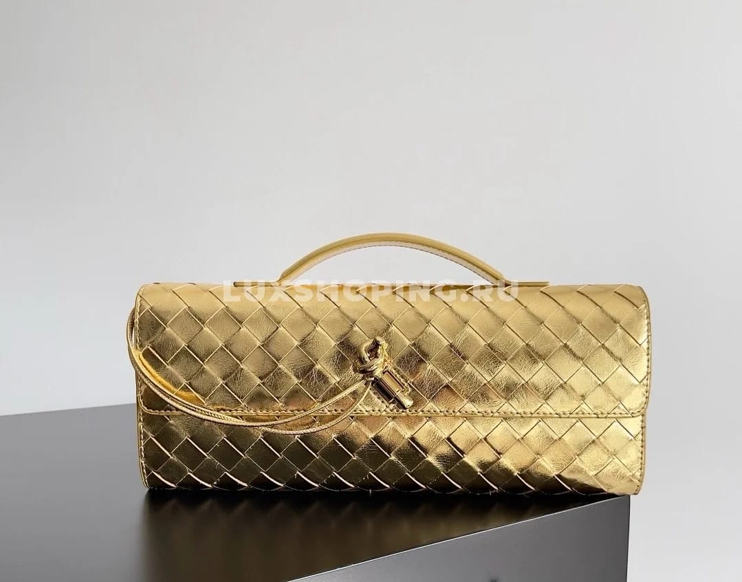 Сумка BOTTEGA VENETA ANDIAMO Clutch золотой - фото 4