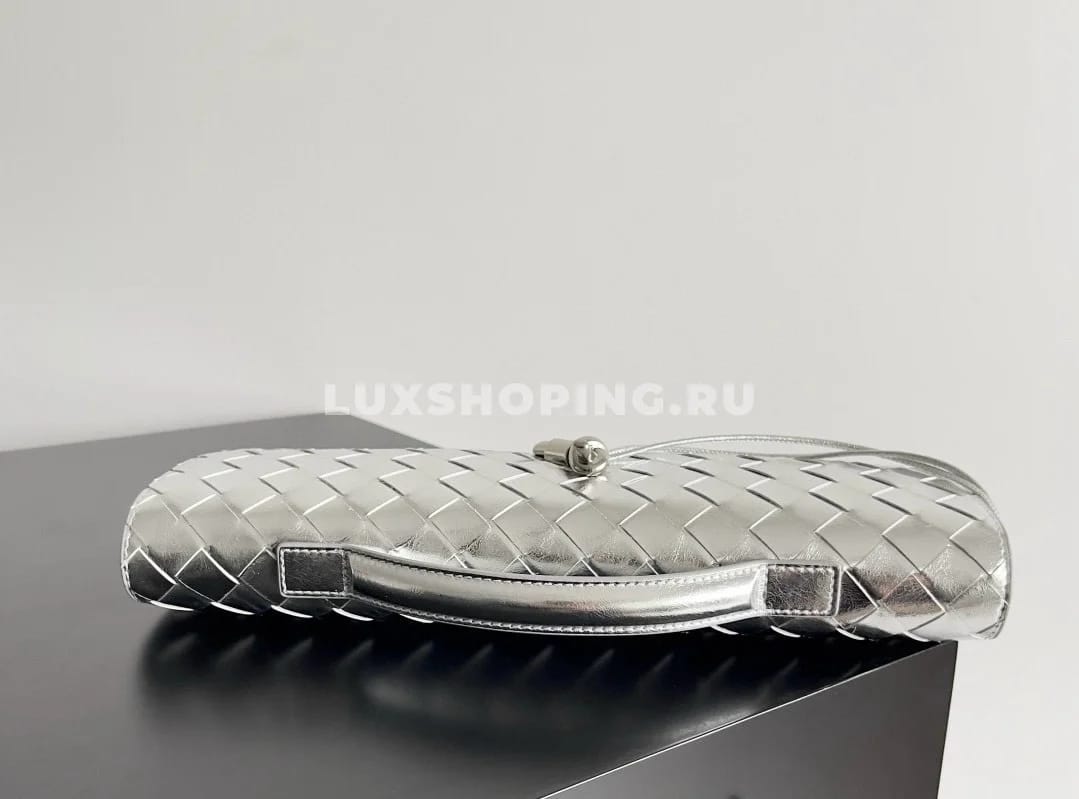 Сумка BOTTEGA VENETA ANDIAMO Clutch серебро - фото 8