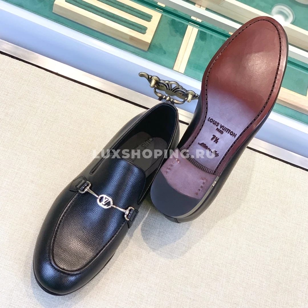Туфли Louis Vuitton черные с пряжкой из зернистой кожи - фото 4