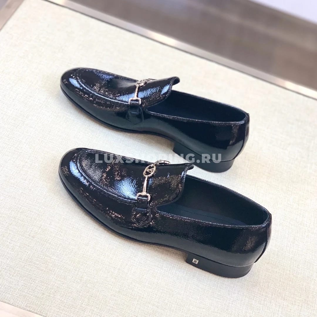 Туфли Louis Vuitton черные с пряжкой, лаковые - фото 3