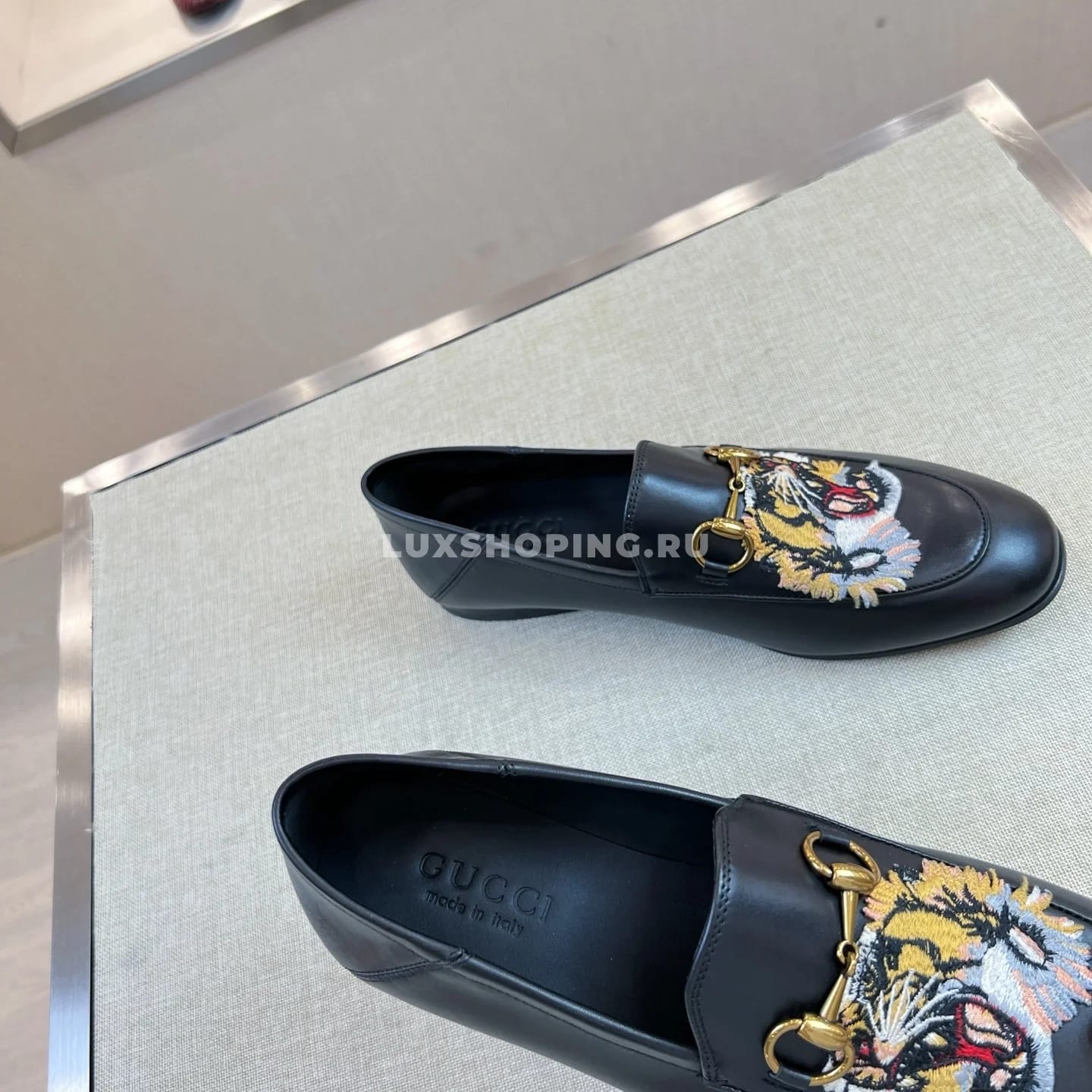 Мокасины Gucci черные с тигром - фото 6