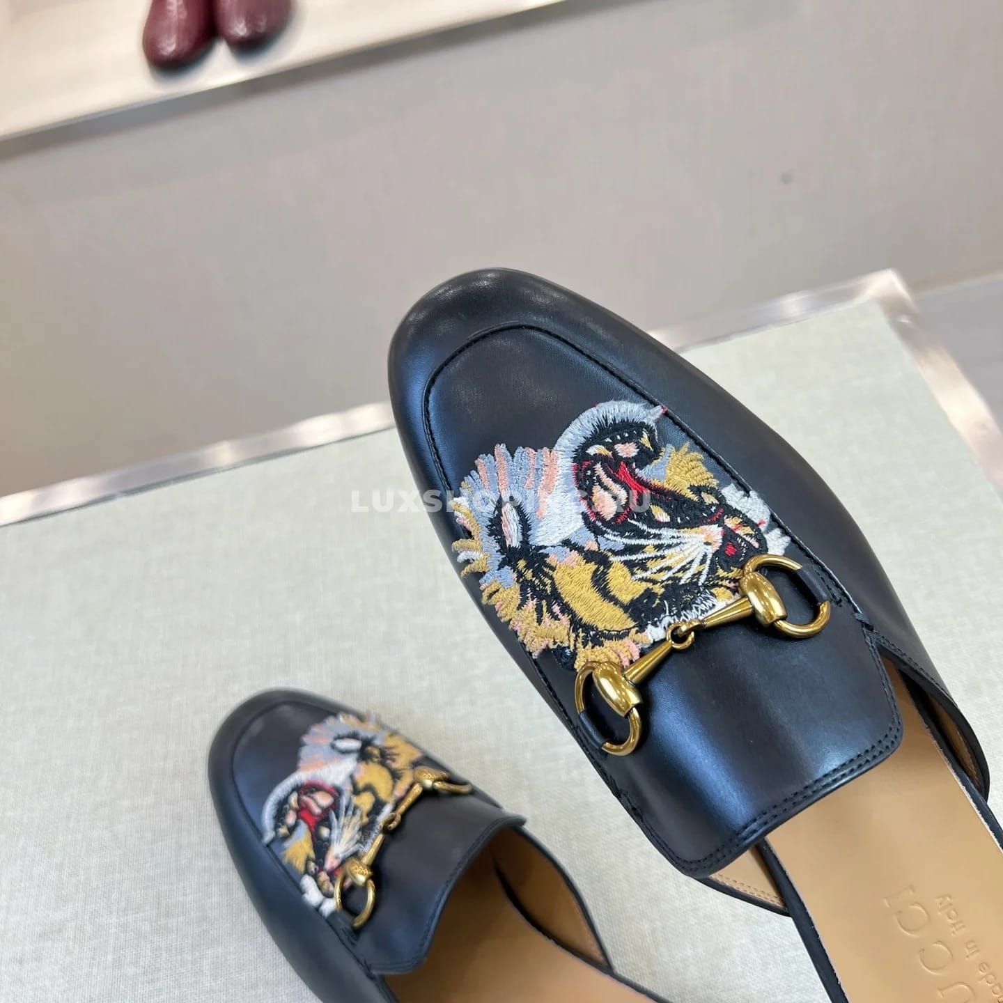 Сабо Gucci черные с тигром - фото 2