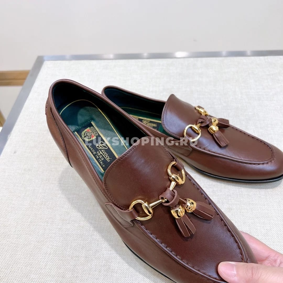 Мокасины Gucci с кисточками кожаные коричневые - фото 4