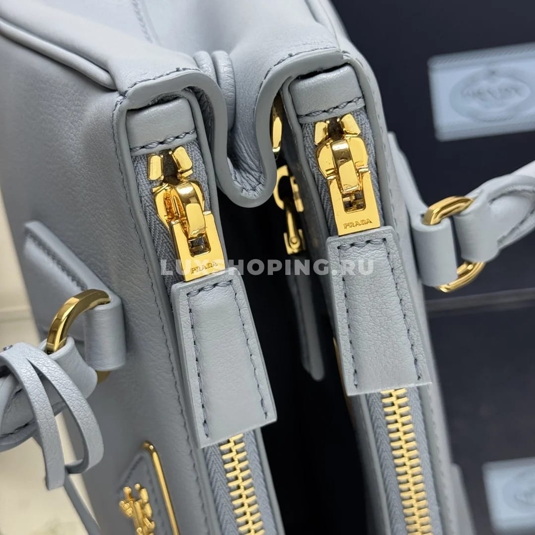 Сумка Prada Galleria Light Blue 28×20×12 см - фото 8
