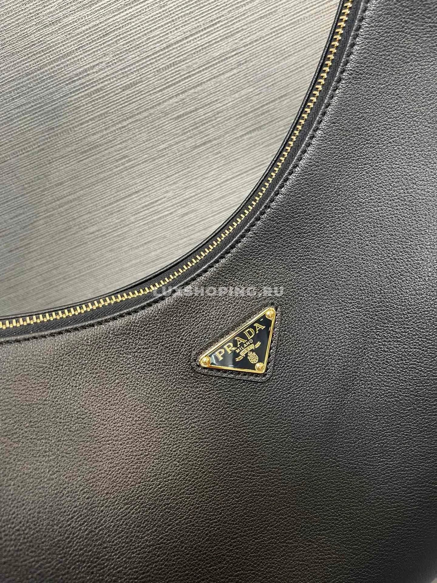 PRADA Moon Bag Черная 35×22.5×8 см - фото 7