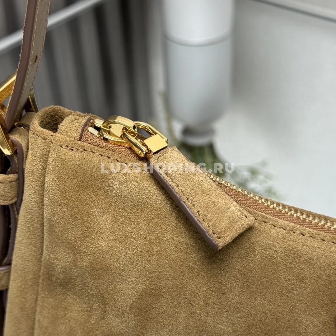 Сумка Prada Aimee Hobo из замши карамельная 31×18×10 см - фото 4