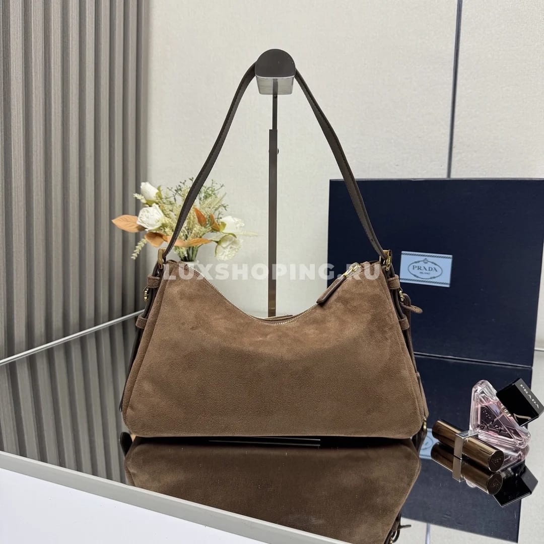 Сумка Prada Aimee Hobo из замши коричневая 31×18×10 см - фото 6