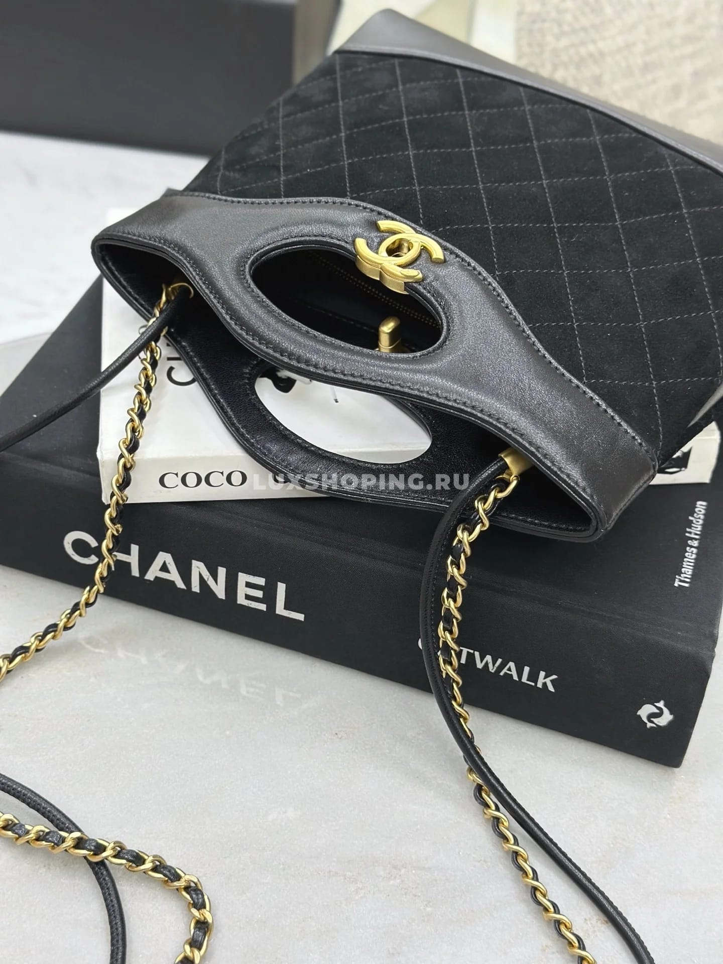 Сумка Chanel 25P Bag  2025 черная 22×23×5,5 см - фото 5