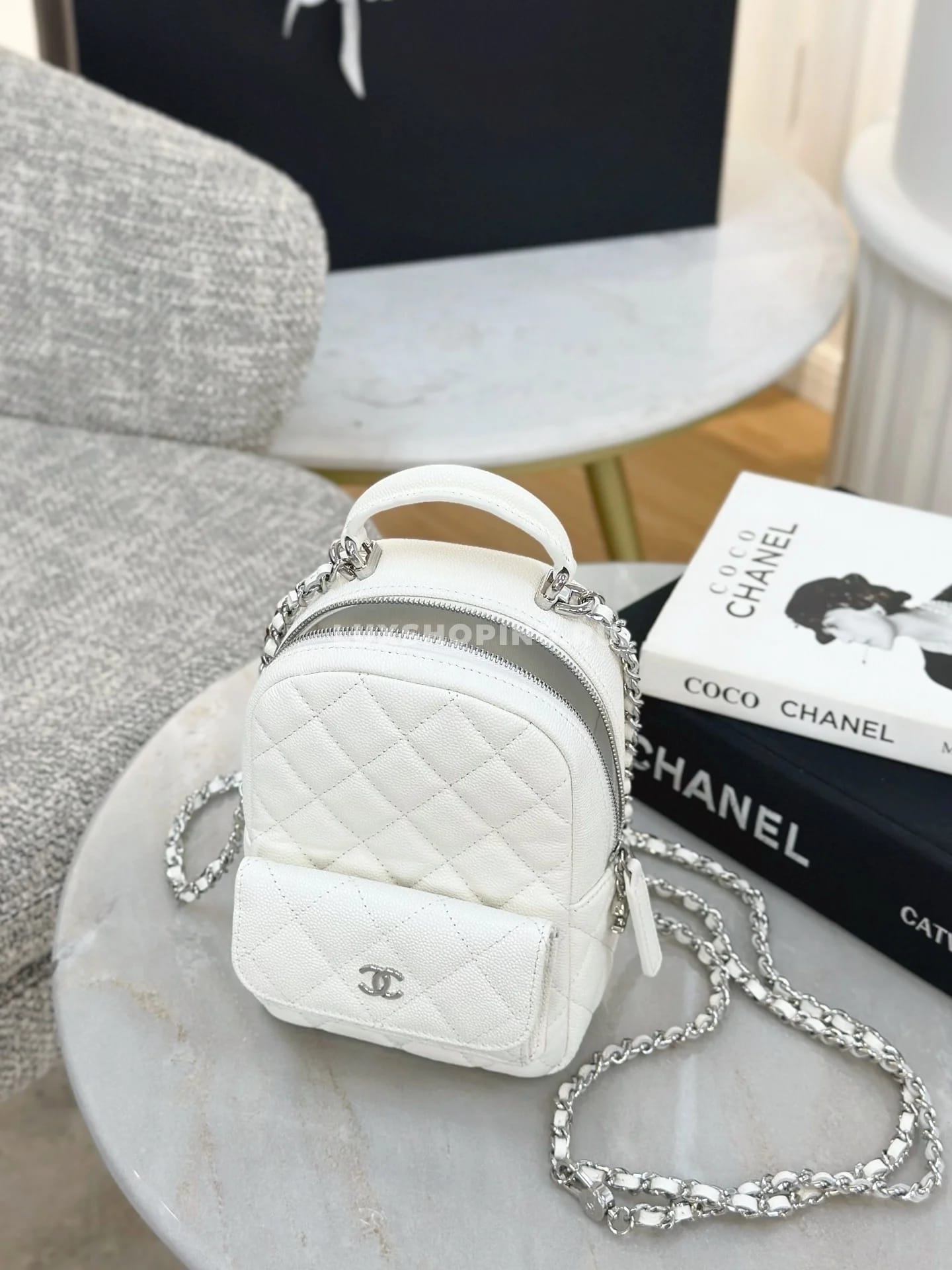 Мини-рюкзак белый Chanel 24P 18×22×10 см - фото 7