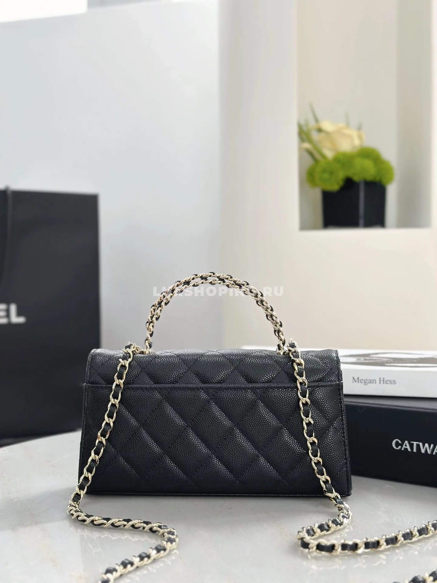 Сумка Chanel 25S с ручкой-цепочкой черная 10×18×4,5 см - фото 9