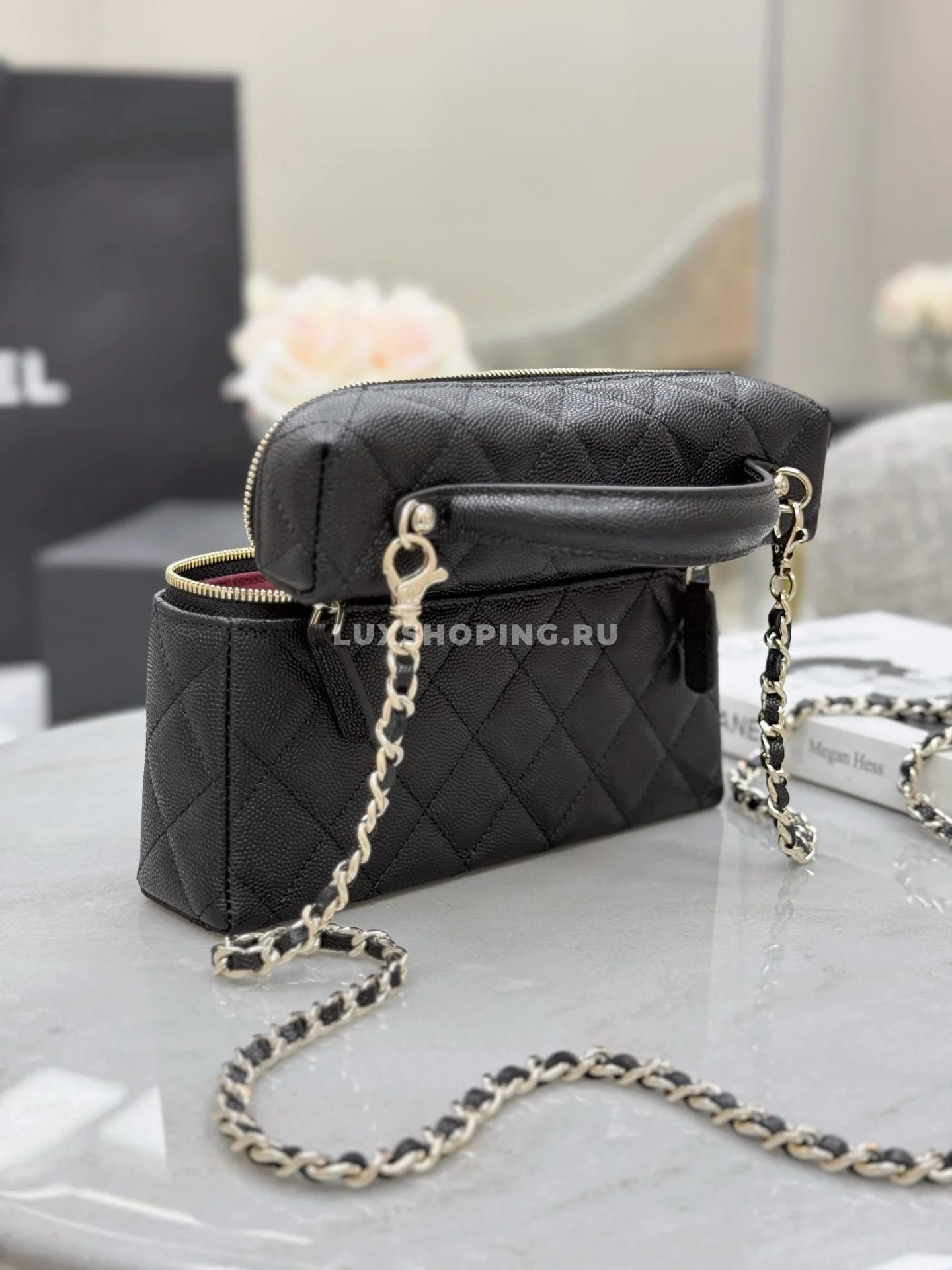 Сумка Chanel Vanity черная 17×19,5×5 см - фото 7