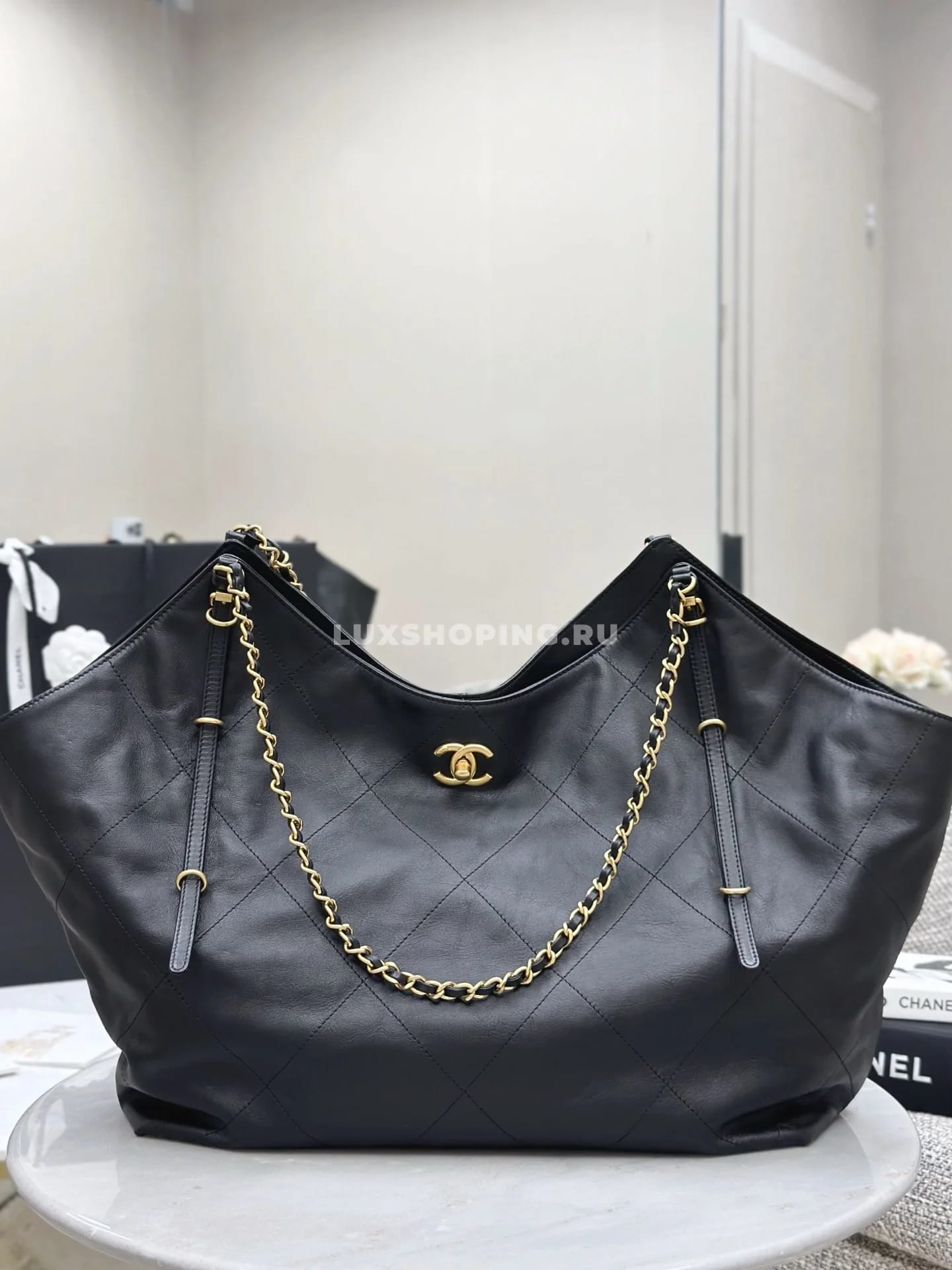 Сумка Chanel Tote черная 36×59×13 см - фото 4