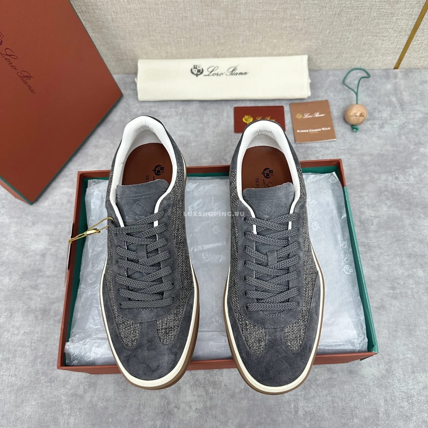 Кеды Loro Piana Trainer Sneakers серые - фото 6