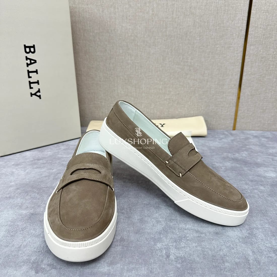 Слипоны Bally мужские бежевые - фото 8