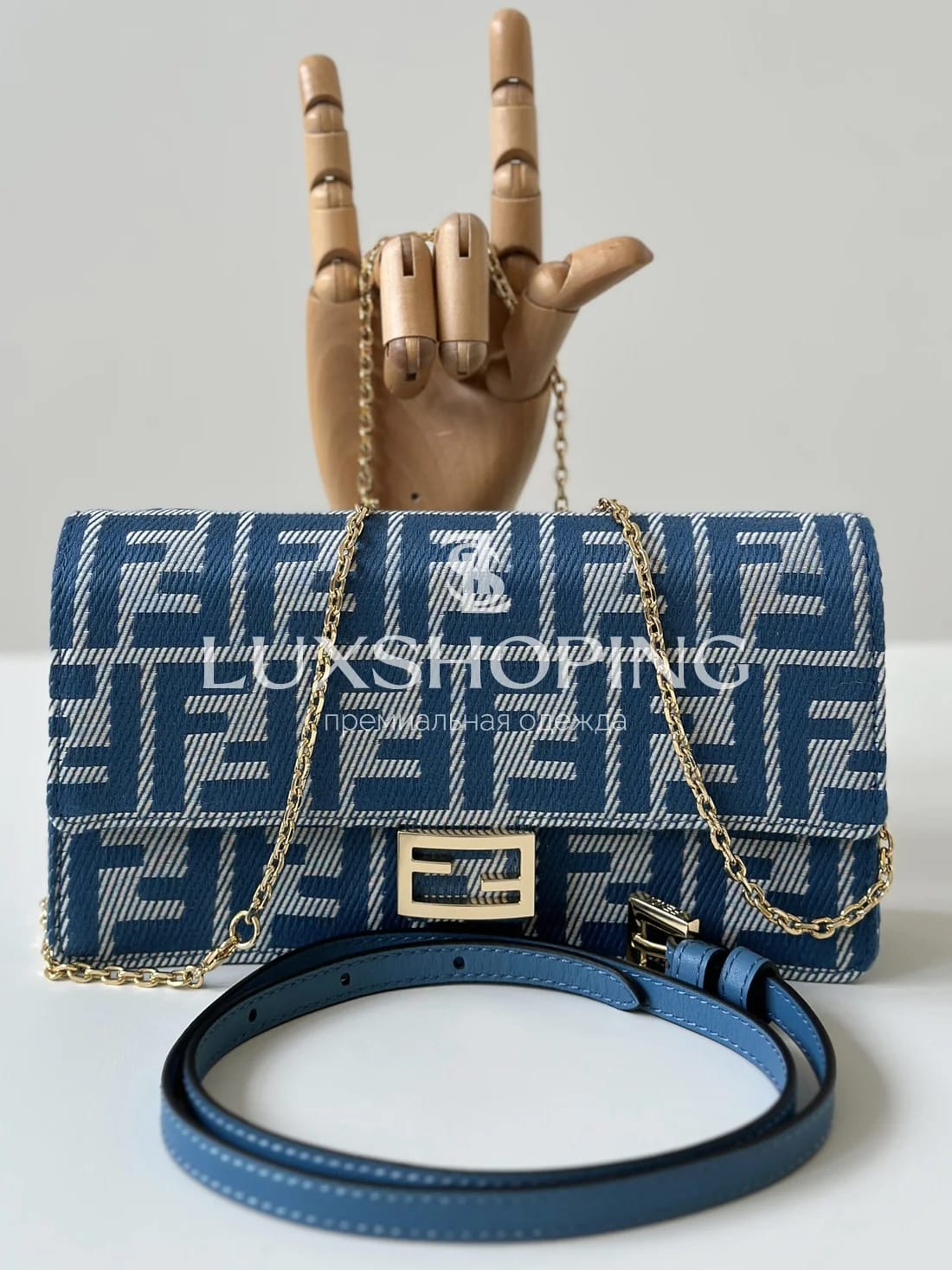 Сумка Fendi Baguette Chain синяя 21×5×10 см - фото 3