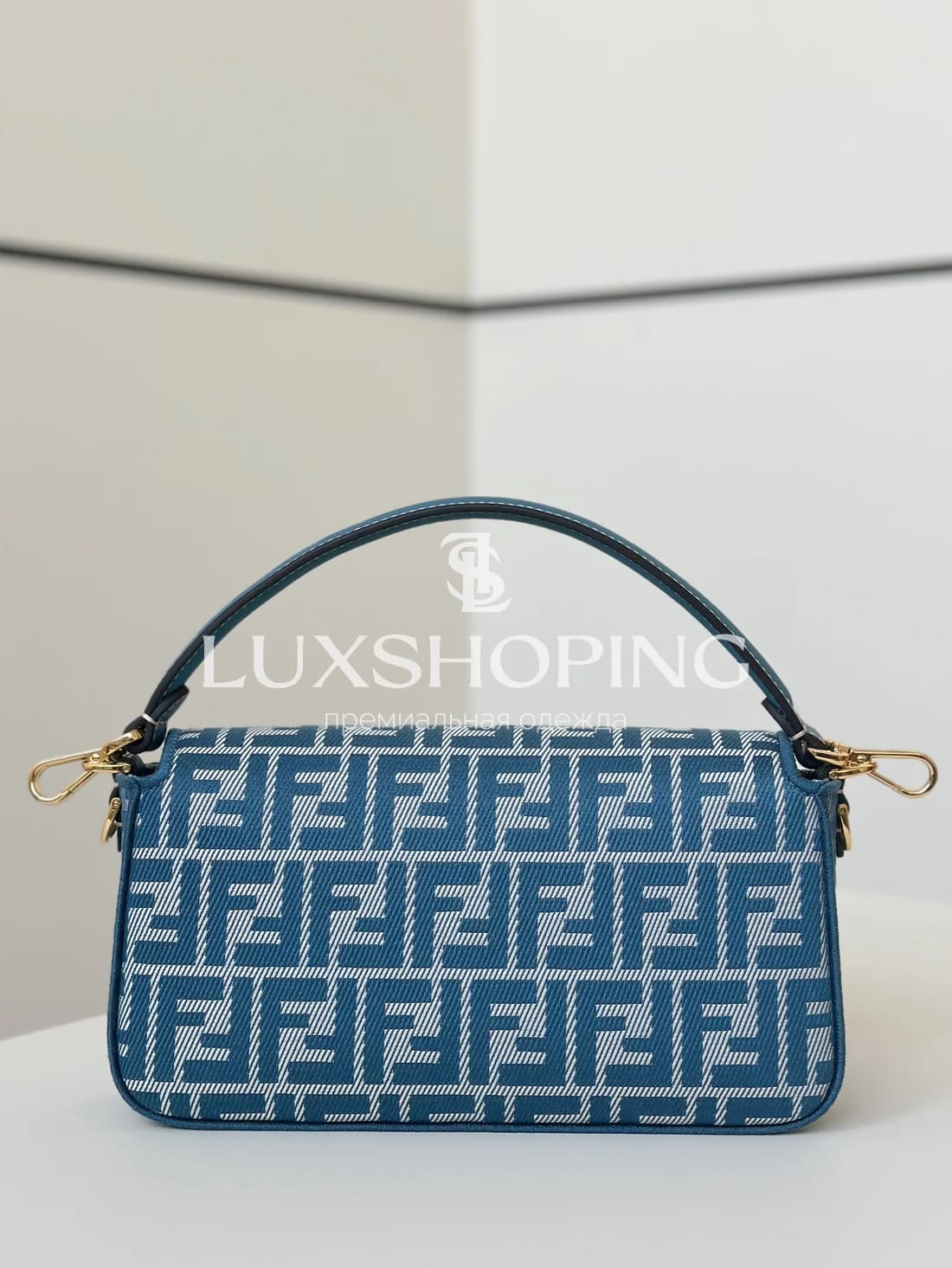 Сумка Fendi Baguette синяя 27×6×15 см - фото 4